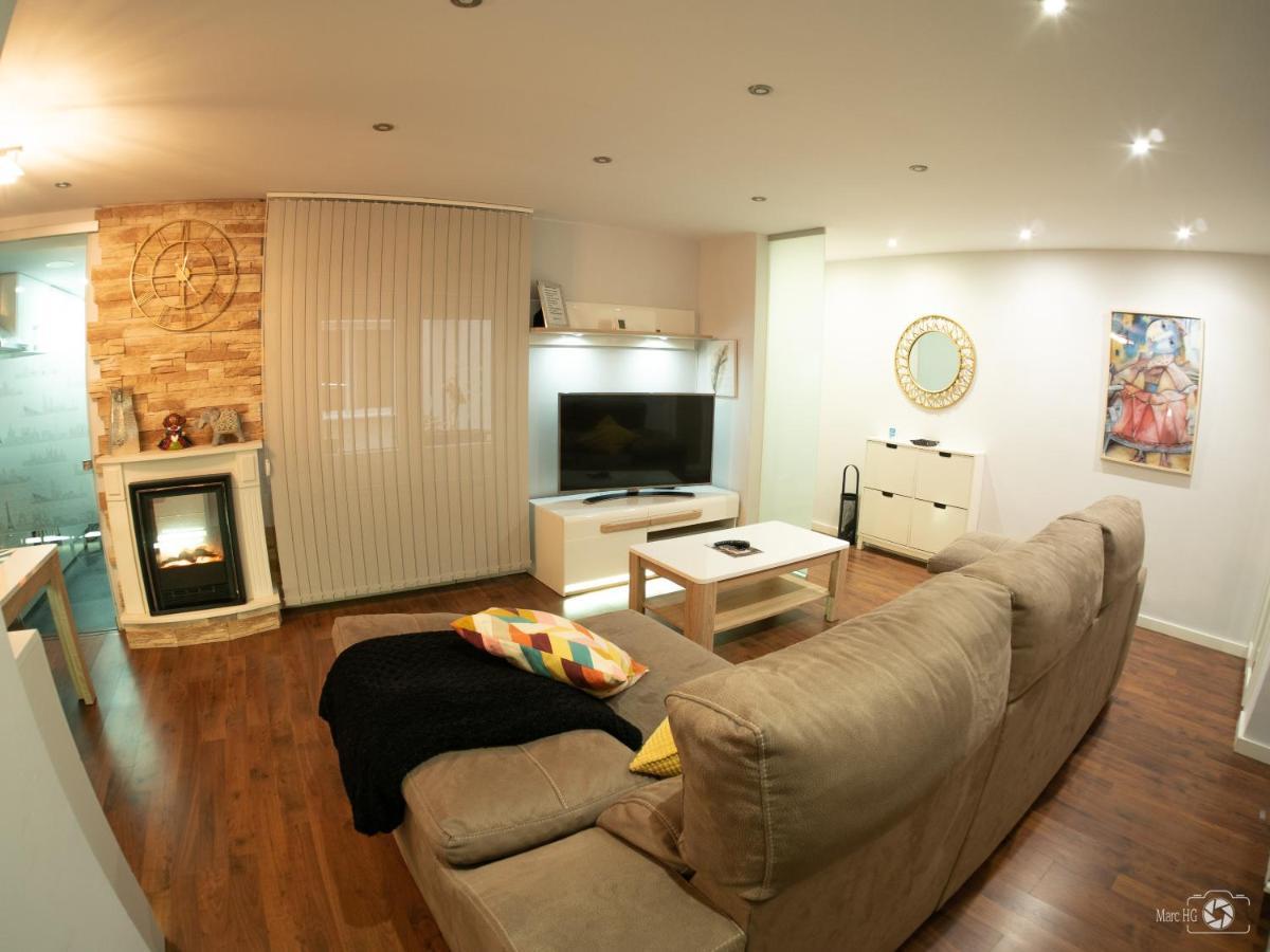 Piso Centrico "Villa Revallines" Овиедо Екстериор снимка